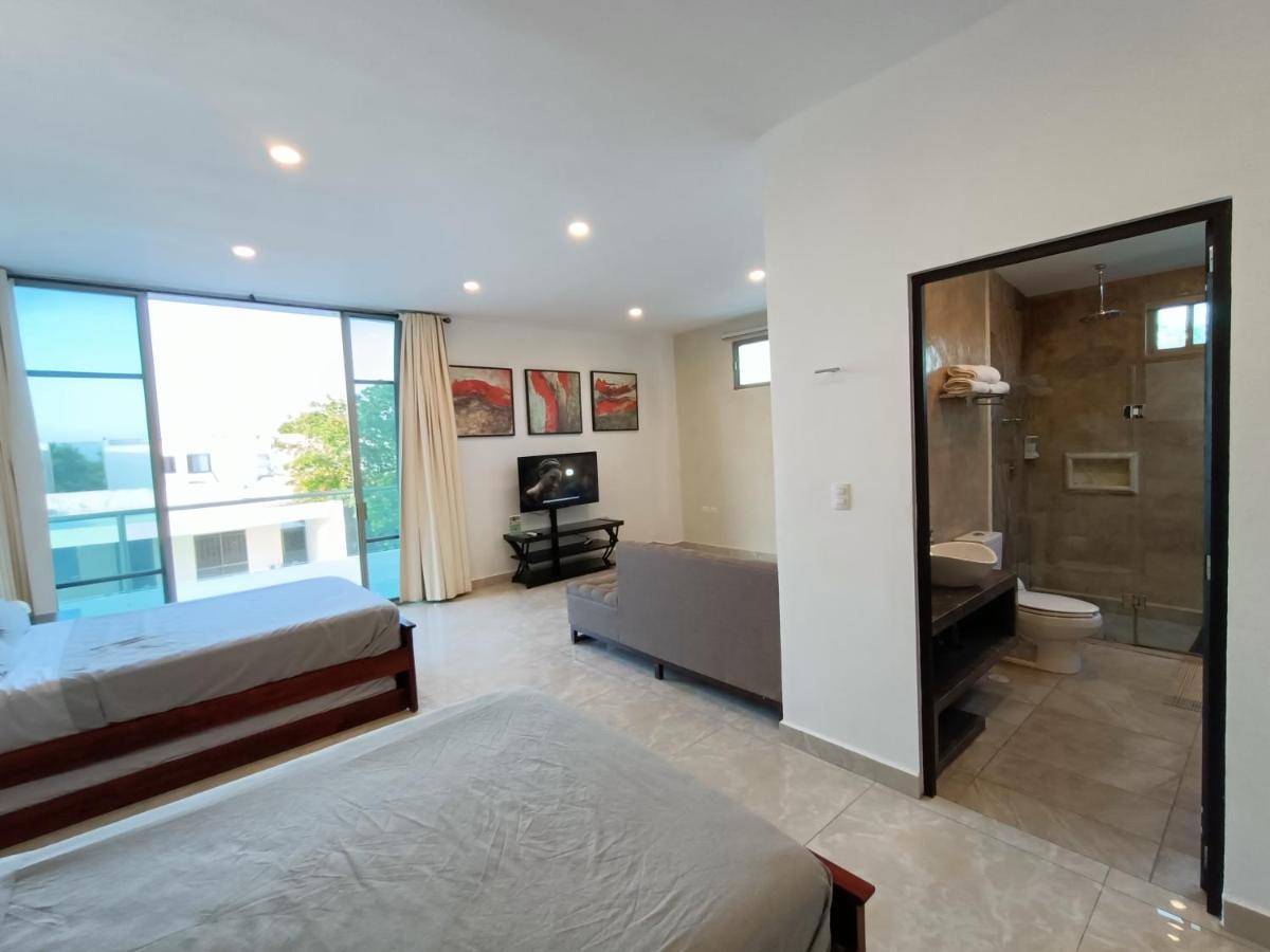 Casa Hector, Con Jacuzzi, Cerca Del Foro Gnp. Villa Merida Luaran gambar